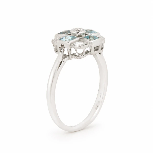 Vintage 18ct Gold & Platinum Aquamarine Chequerboard Ring, c.1950s - image 2