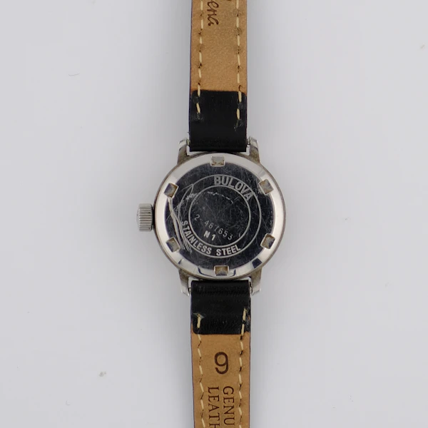 Bulova 710 - image 2
