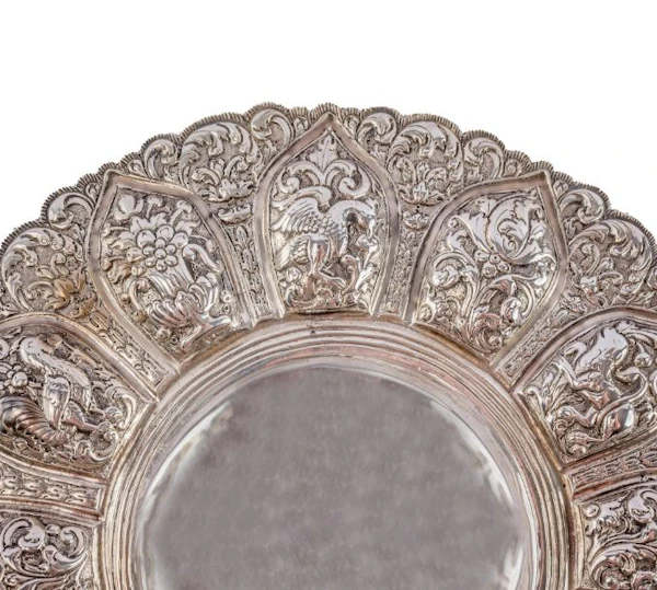Silver repoussé bowl (taza), Ottoman Balkans, probably Bosnia or Serbia, 18th century - image 2