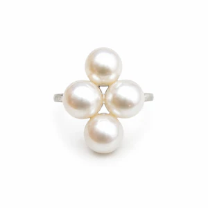 Art Deco Pearl Ring in Platinum c.1920s