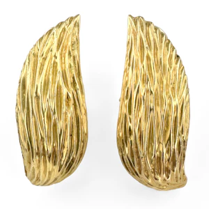 Kutchinsky Yellow Gold Textured Earrings - Saddingtons Jewellery Stand 375