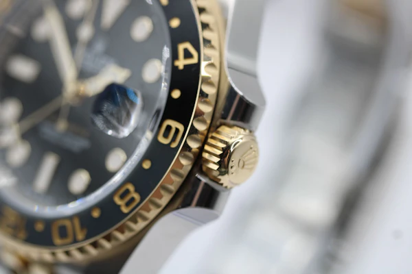 Rolex GMT Master ll 126713GRNR - image 12