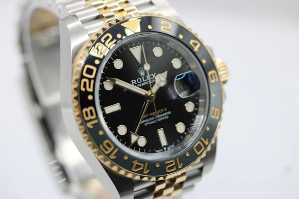 Rolex GMT Master ll 126713GRNR - image 11