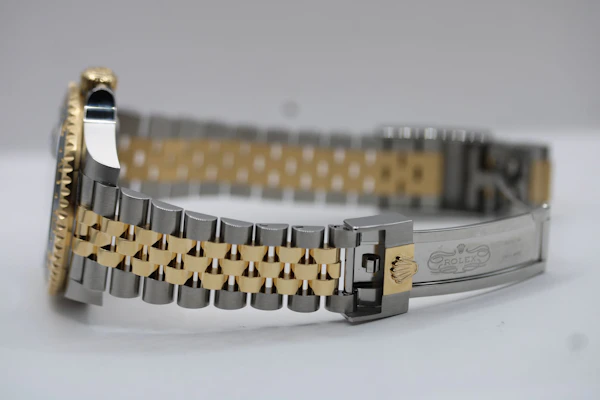 Rolex GMT Master ll 126713GRNR - image 3