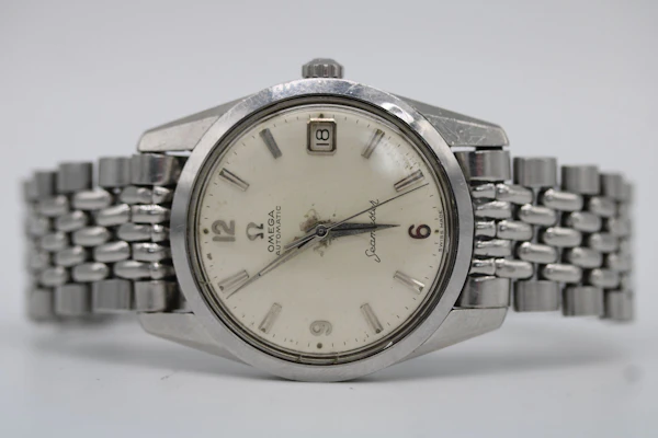Omega Seamaster Date 14701-SC-61 Cal 562. - image 10