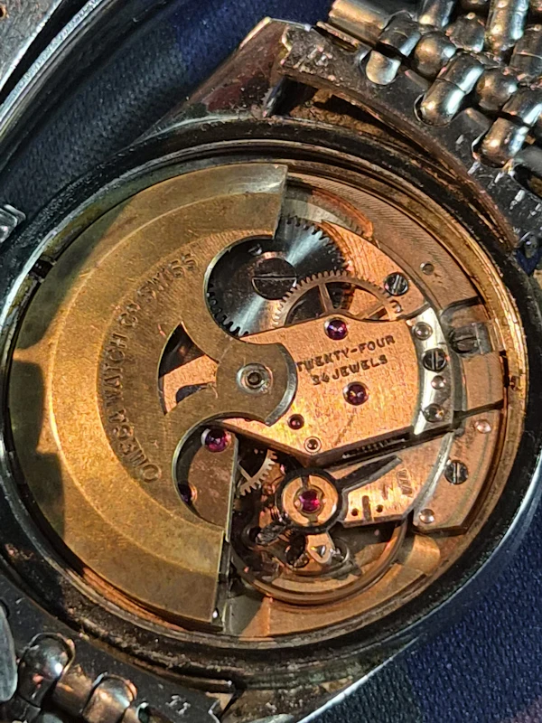 Omega Seamaster Date 14701-SC-61 Cal 562. - image 12