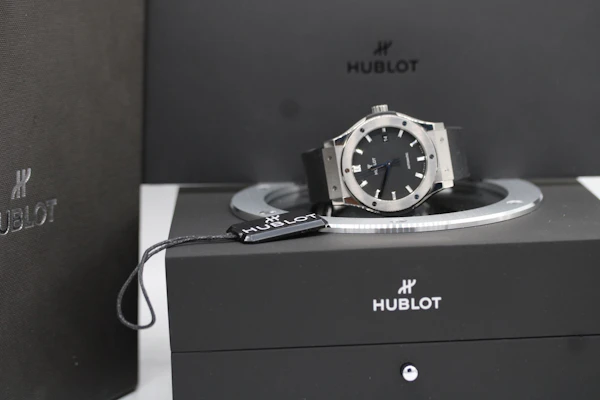 Hublot Classic Fusion 542.NX.1171.RX - image 3