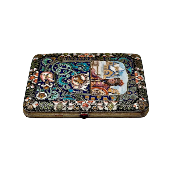 Russian silver gilt, shaded and pictorial enamel cigarette case, Moscow, c.1910. - image 3