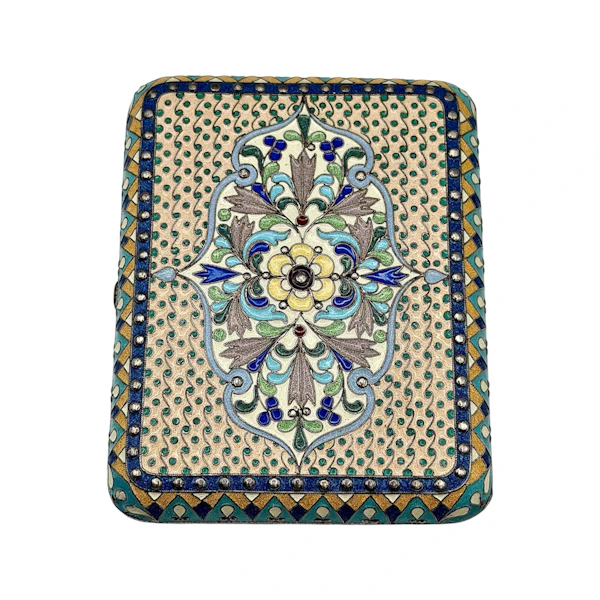 Russian silver gilt and cloisonné enamel cigarette case, Moscow , c.1910 by Pavel Ovchinnikov. - image 2