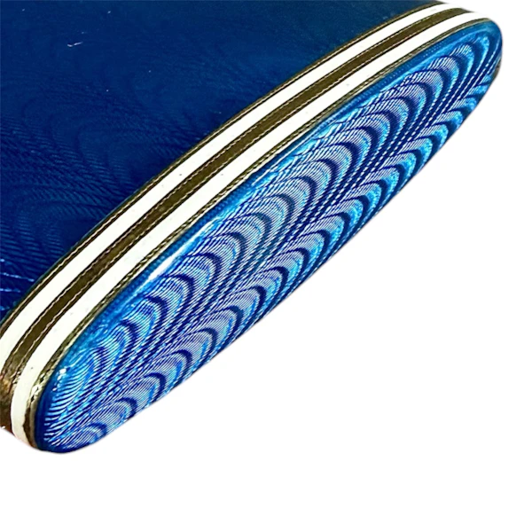 Russian silver gilt, blue and white guilloché enamel cigarette case, St Petersburg, c.1910 by Ivan Britzin. - image 3