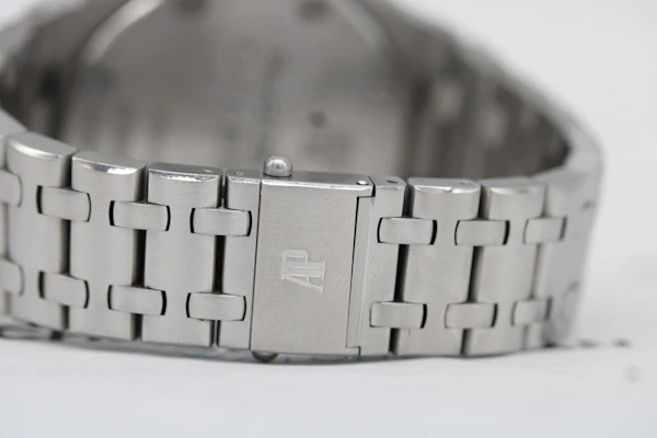 Audemars Piguet Royal Oak Offshore Chronograph – Ref. 25721ST.00.1000ST.07.A - image 13