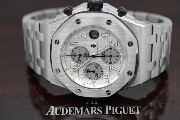 Audemars Piguet Royal Oak Offshore Chronograph – Ref. 25721ST.00.1000ST.07.A - image 4