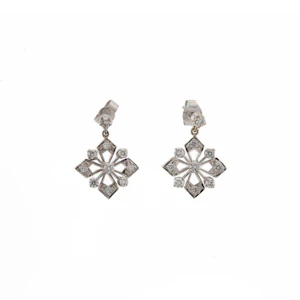 18ct Diamond Pattern Drop Snowflake Spectrum Antiques