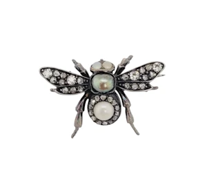 Cute natural pearl and old cut diamond Bee brooch sku 9068 DBGEMS