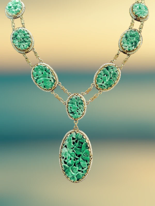 Antique Jade Necklace - image 4