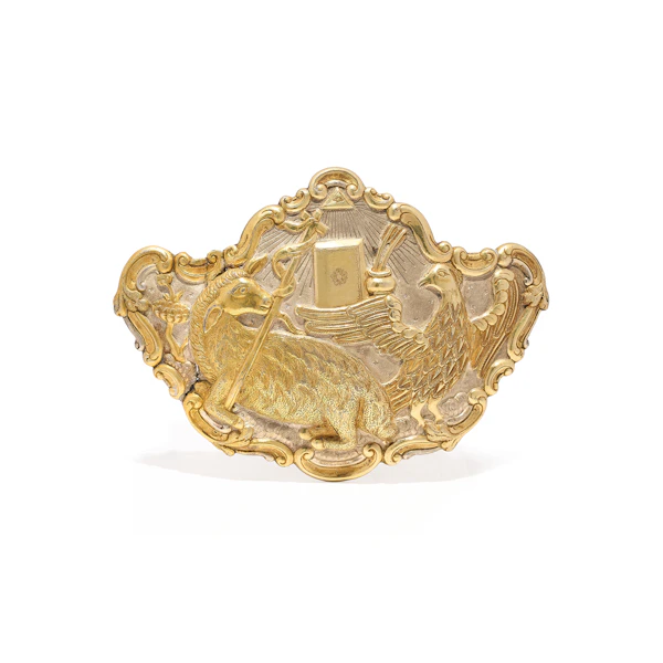 A rare and important 17th/early 18th century Japanese silver and parcel gilt buckle/clasp with&nbsp;exceptionally rare Christian decoration. - image 6