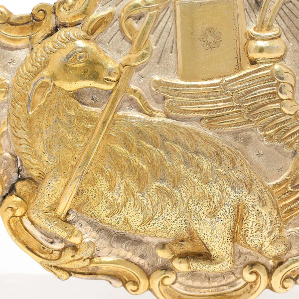 A rare and important 17th/early 18th century Japanese silver and parcel gilt buckle/clasp with&nbsp;exceptionally rare Christian decoration. - image 4