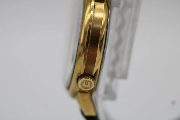 Bulova Accutron - image 10