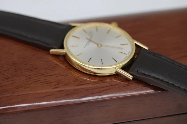 Audemars Piguet Vintage - image 11