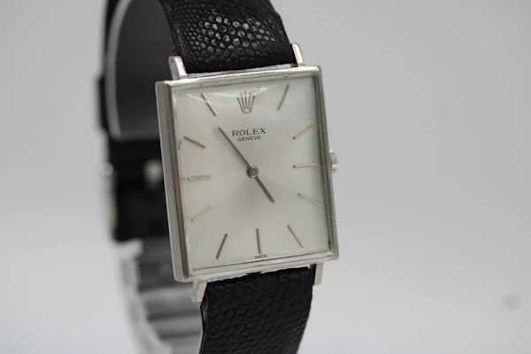 Rolex Cellini 3607 - image 16