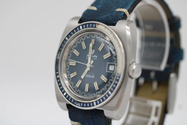 Nivada Antarctic 4957 - image 18