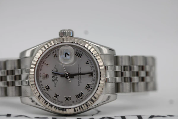 Rolex Lady Datejust 179174 - image 10