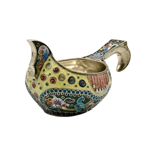 Russian silver gilt shaded and cloisonné enamel kovsh, 6th Moscow Artel, c.1910. - image 3