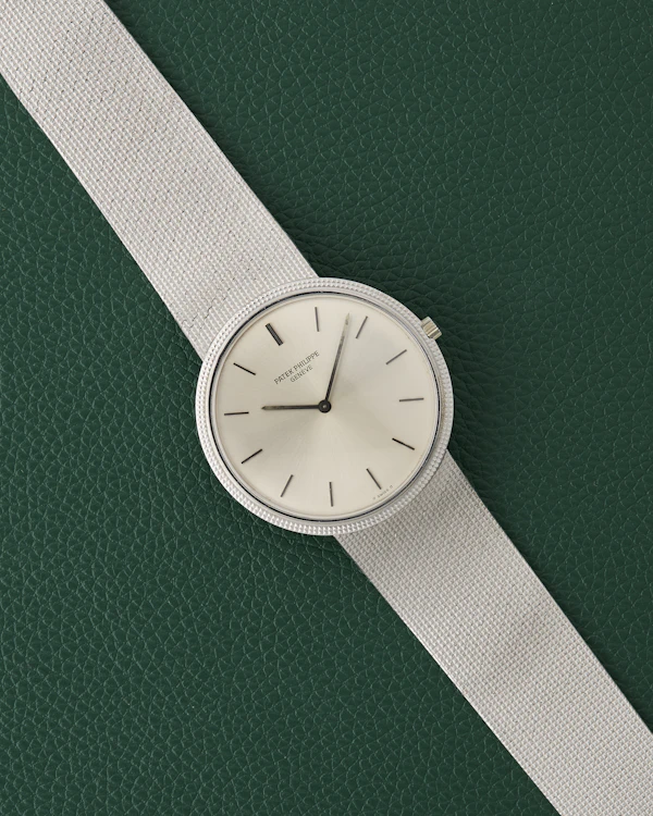 Patek Philippe Calatrava Ref. 3520/10 White Gold 18K - image 2