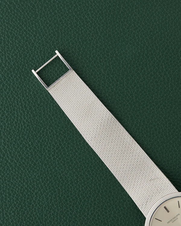 Patek Philippe Calatrava Ref. 3520/10 White Gold 18K - image 11