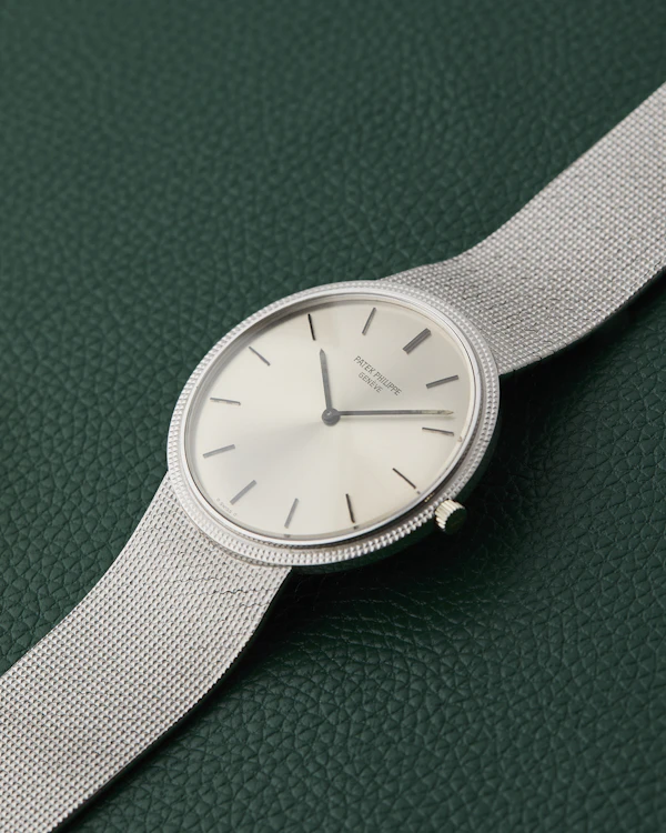 Patek Philippe Calatrava Ref. 3520/10 White Gold 18K - image 6