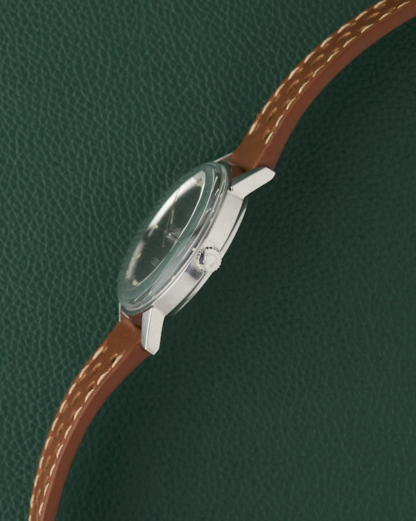 Omega Seamaster 600 Ref. 135.011 Black Dial Red Crosshair 1964 - image 4