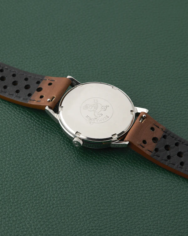 Omega Seamaster 600 Ref. 135.011 Black Dial Red Crosshair 1964 - image 9