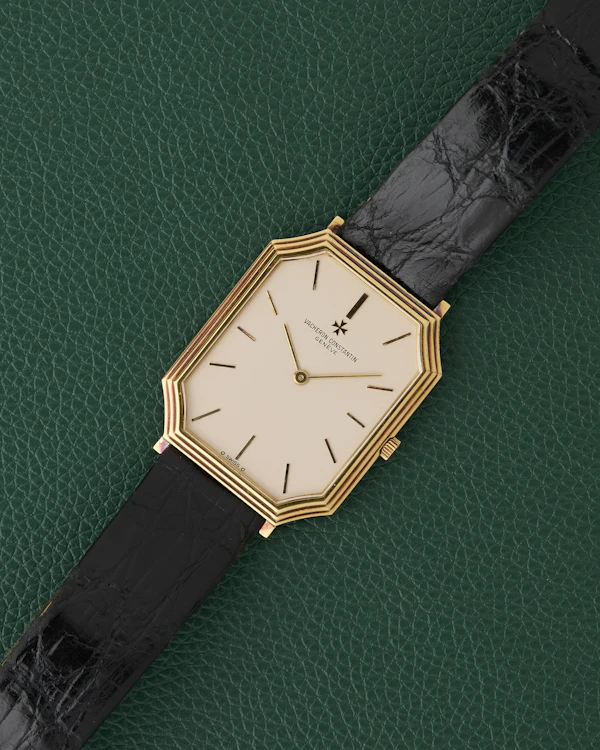 Vacheron Constantin Octagon Stepped Case Ref. 33072 Yellow Gold 18K - image 3