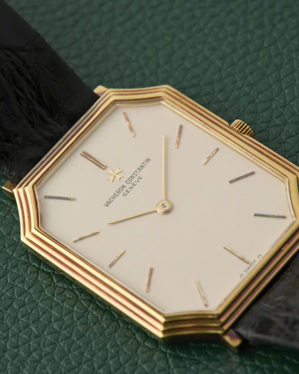 Vacheron Constantin Octagon Stepped Case Ref. 33072 Yellow Gold 18K - image 7