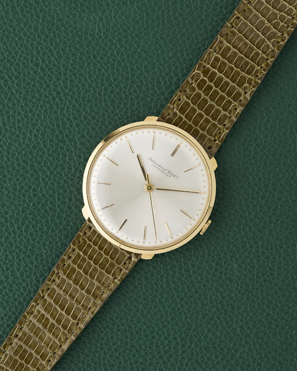 IWC Ultra Thin Ref. 1210 Yellow Gold 18K Vintage Dress Watch - image 3