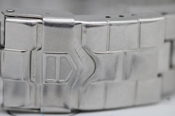 TAG Heuer Professional 2000 WK1212 - image 4