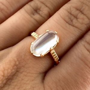Vintage Moonstone Solitaire Ring - Saddingtons Jewellery Stand 375
