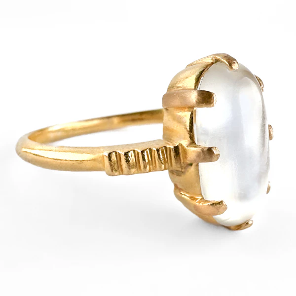 Vintage Moonstone Solitaire Ring - Saddingtons Jewellery Stand 375 - image 4