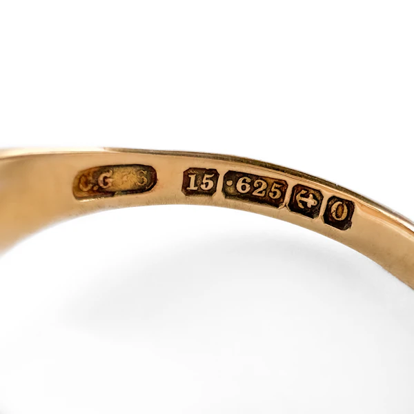1913 Oxford Gold Signet Ring - Saddingtons Jewellery Stand 375 - image 5