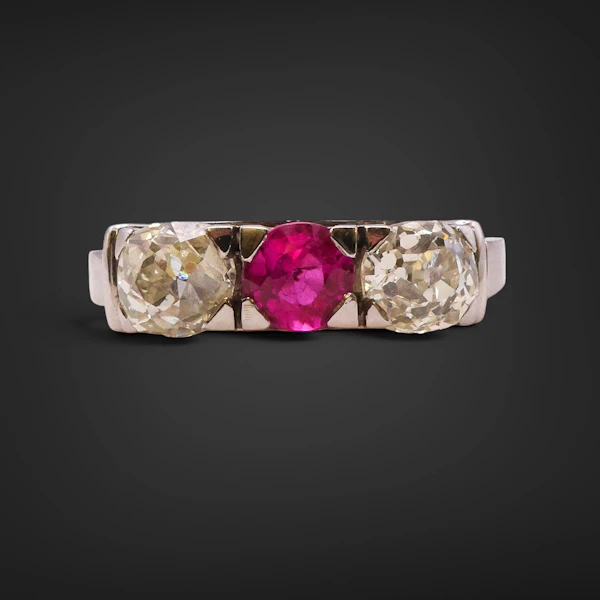 Antique Pink sapphire & Old Cut Diamond Trilogy Ring - image 4