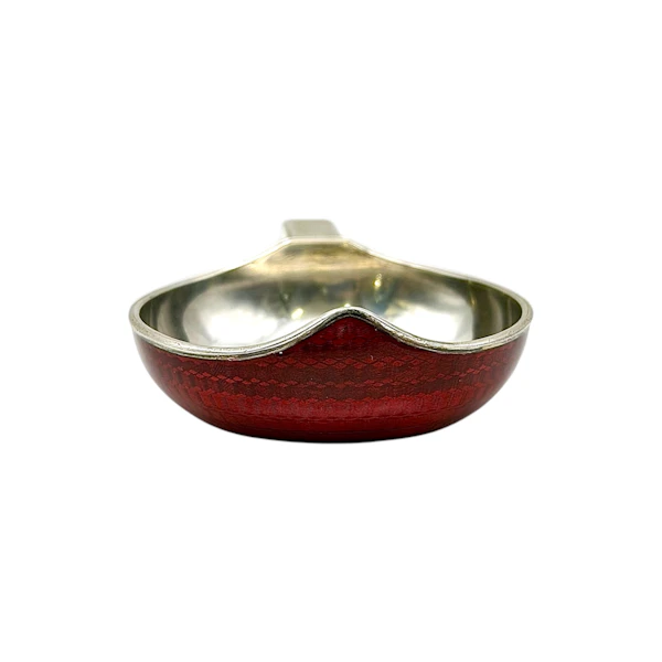 Faberge silver red guilloche enamel kovsh, St Petersburg, c.1900 by Andres Nevalainen. - image 2