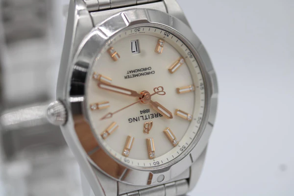 Breitling Chronomat A77310101A3A1 - image 8