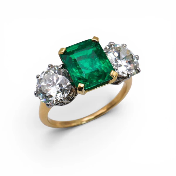 Colombian Emerald, Diamond, Gold and Platinum Three Stone Ring - image 3