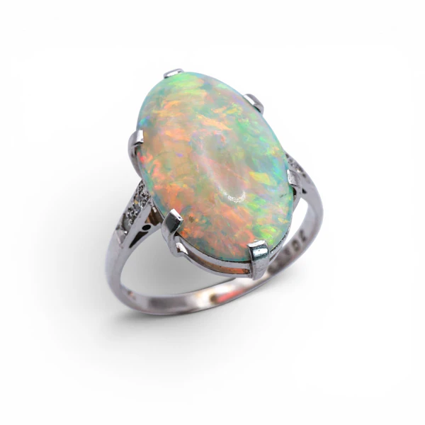 Art Deco Opal, Diamond and Platinum Ring, Circa 1930 - image 2