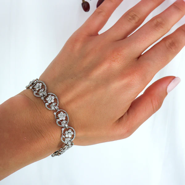 Boucheron Art Nouveau Diamond and Platinum Bracelet, Circa 1910, 6.50 Carats - image 5