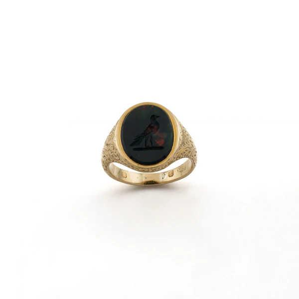 18ct Oval Engraved Bloodstone Signet - image 1