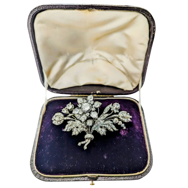 Antique Diamond and Silver Upon Gold Trembling Brooch, Circa 1880, 12.50 Carats - image 8