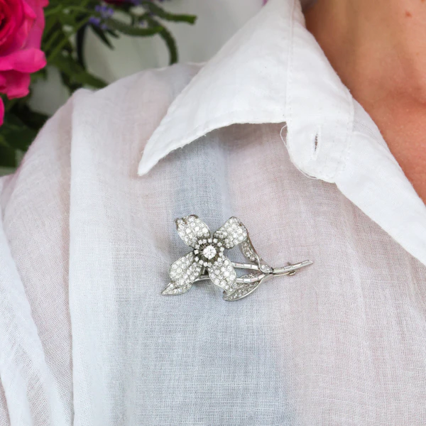 Chaumet Vintage Diamond and Platinum Flower Brooch, With White Gold Fittings, Circa 1979 - image 7