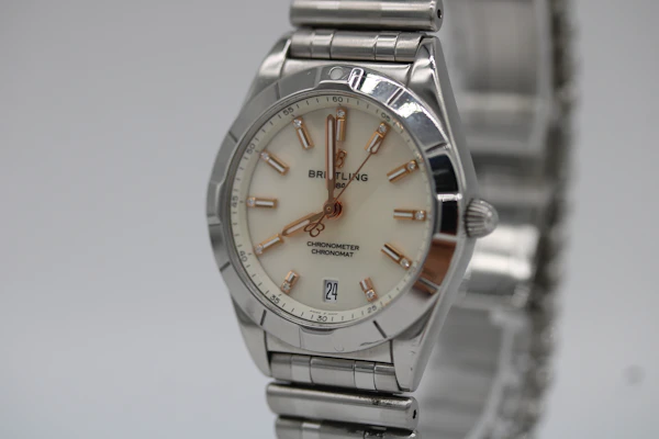 Breitling Chronomat A77310101A3A1 - image 6