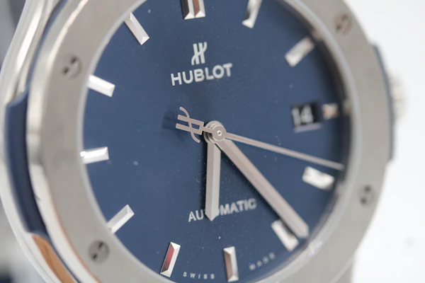 Hublot Classic Fusion Titanium Blue 511.NX.7170.RX - image 5